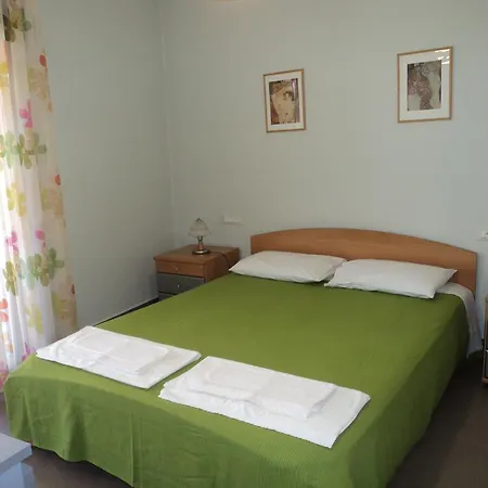 公寓 Violeta Lefkáda